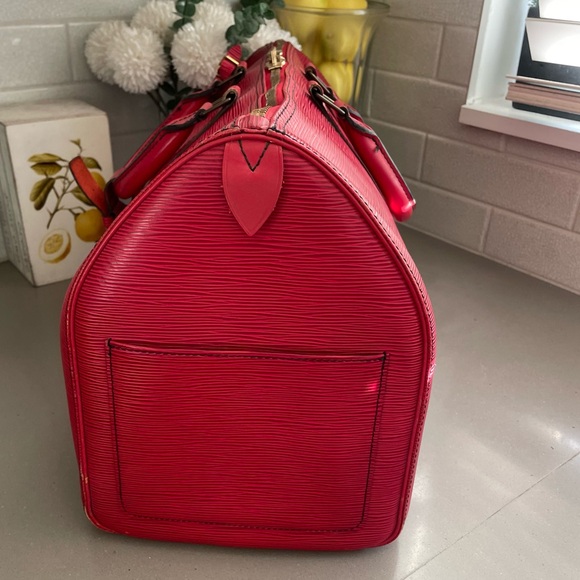 Louis Vuitton Epi Leather Keepall 45 - Picture 4 of 7